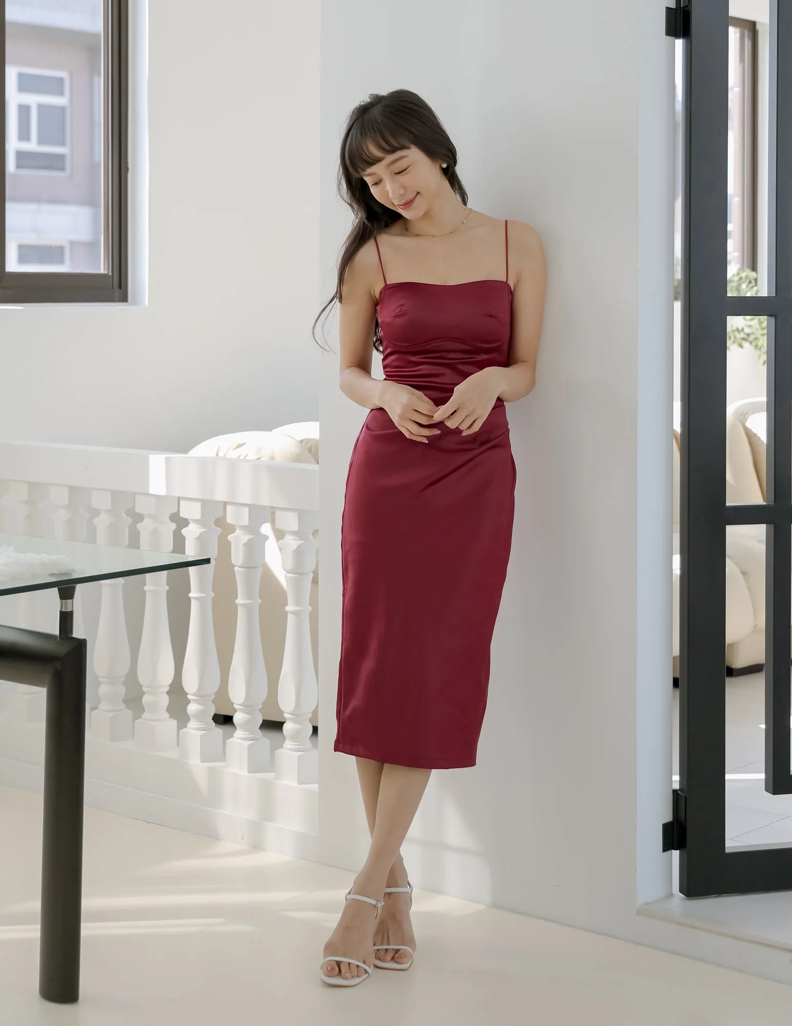 Kourtney Padded Satin Dress in Wine